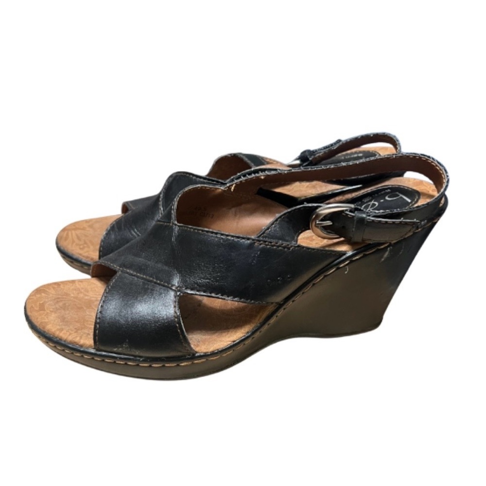 b.o.c. Black Leather Wedge Sandals
